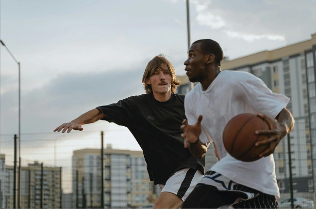 Kids at Play Made kiosk on colorful court